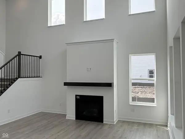 8640 Georgina ST, Fortville, IN 46040