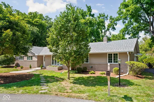 624 College LN, Indianapolis, IN 46240