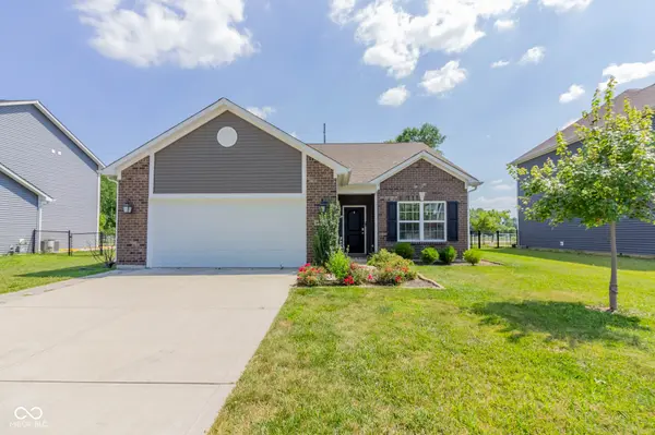 4501 Creighton LN, Indianapolis, IN 46237