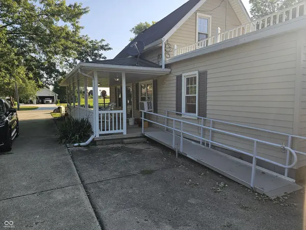 2163 E 1700 RD N, Summitville, IN 46070