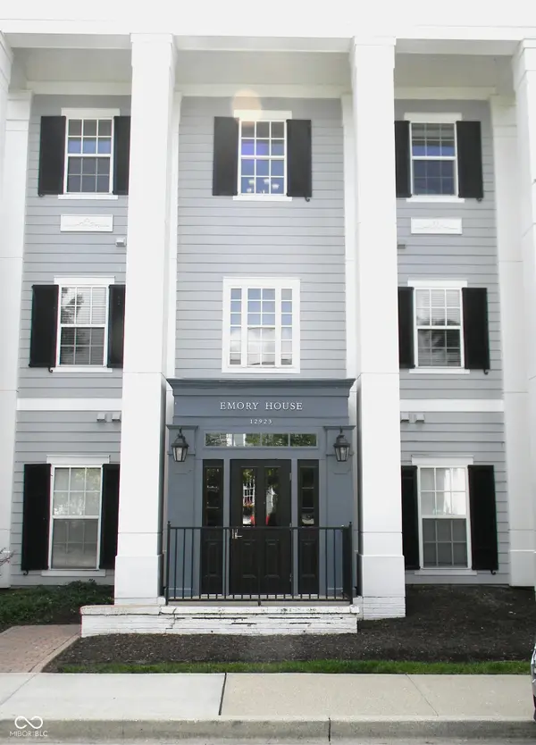 12923 Tradd ST #1A, Carmel, IN 46032