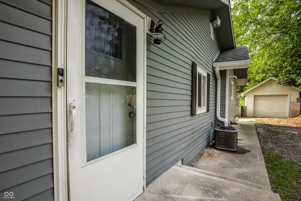 5707 E 20th ST, Indianapolis, IN 46218