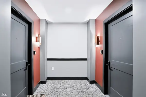 13111 Old Meridian #185, Carmel, IN 46032