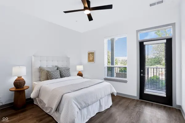 13111 Old Meridian #185, Carmel, IN 46032