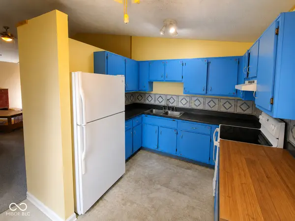 2124 Poncianni AVE, Shelbyville, IN 46176