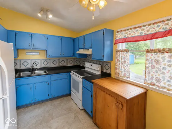 2124 Poncianni AVE, Shelbyville, IN 46176