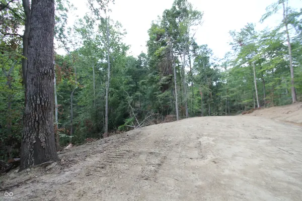 03 Sweetwater Drive, Nineveh, IN 46164