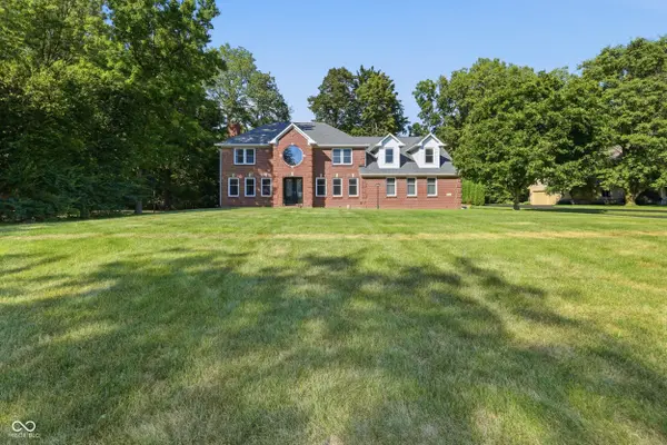 5566 Creekwood DR, Pittsboro, IN 46167