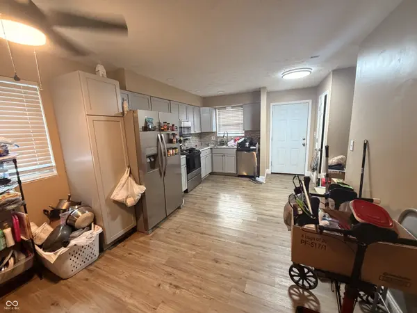1013 Valley View DR, Plainfield, IN 46168