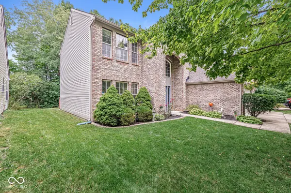 7242 Coppermill CT, Indianapolis, IN 46254