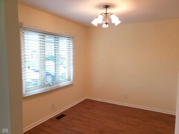 1149 Canterbury SQ S #1149, Indianapolis, IN 46260