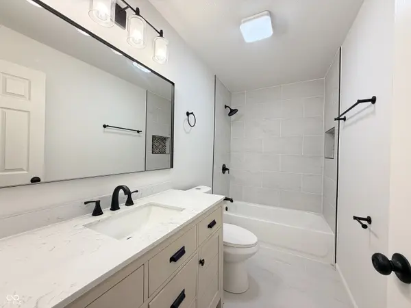 4463 Campbell AVE, Indianapolis, IN 46226