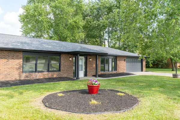 9290 S County Road 200 W, Muncie, IN 47302