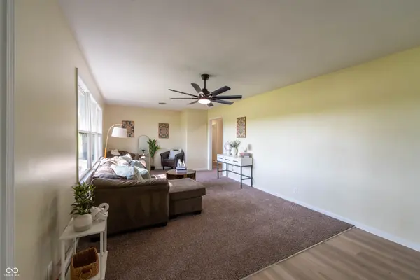 9290 S County Road 200 W, Muncie, IN 47302