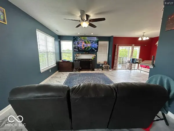 9628 Rolling Plain DR, Noblesville, IN 46060