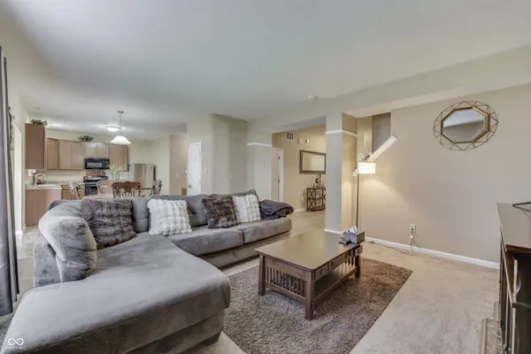 3030 Torchlight CIR, Indianapolis, IN 46217