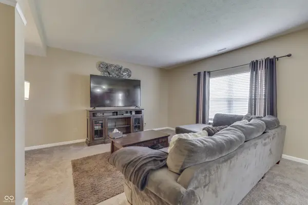 3030 Torchlight CIR, Indianapolis, IN 46217
