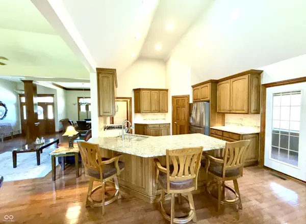 1283 Morningside DR, Greenfield, IN 46140