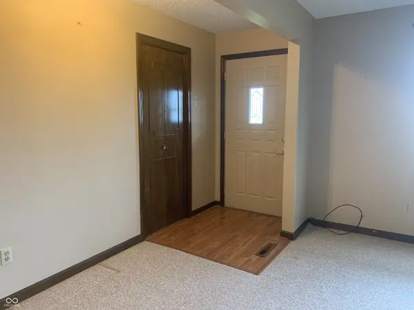 3311 Taylor RD, Columbus, IN 47203