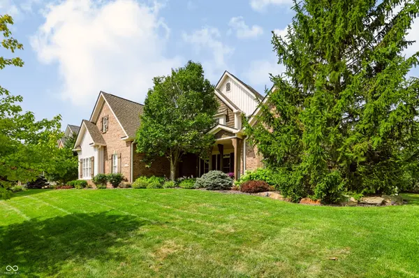 2770 Sawtooth Oak CIR, Westfield, IN 46074