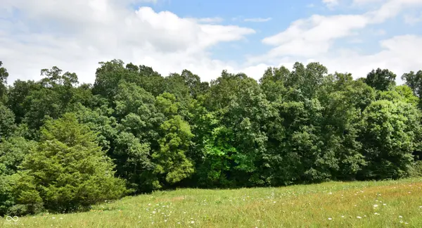 4203 Moorman RD, Batesville, IN 47006