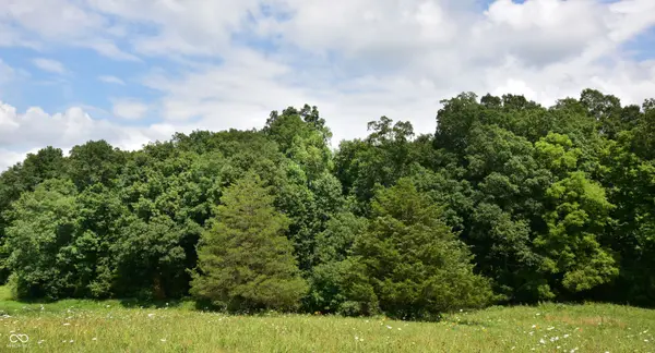 4203 Moorman RD, Batesville, IN 47006