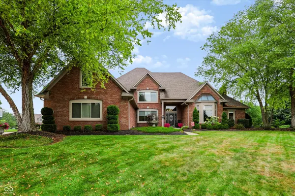 6040 White Ash CT, Avon, IN 46123