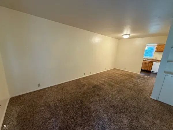601 E Washington ST #8, Greencastle, IN 46135