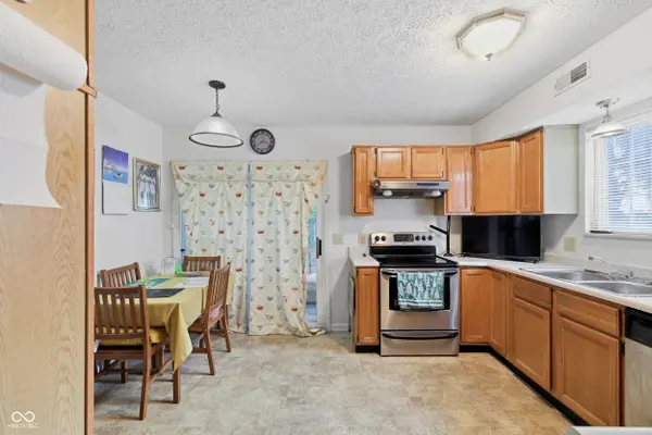 5153 Bird Branch DR, Indianapolis, IN 46268