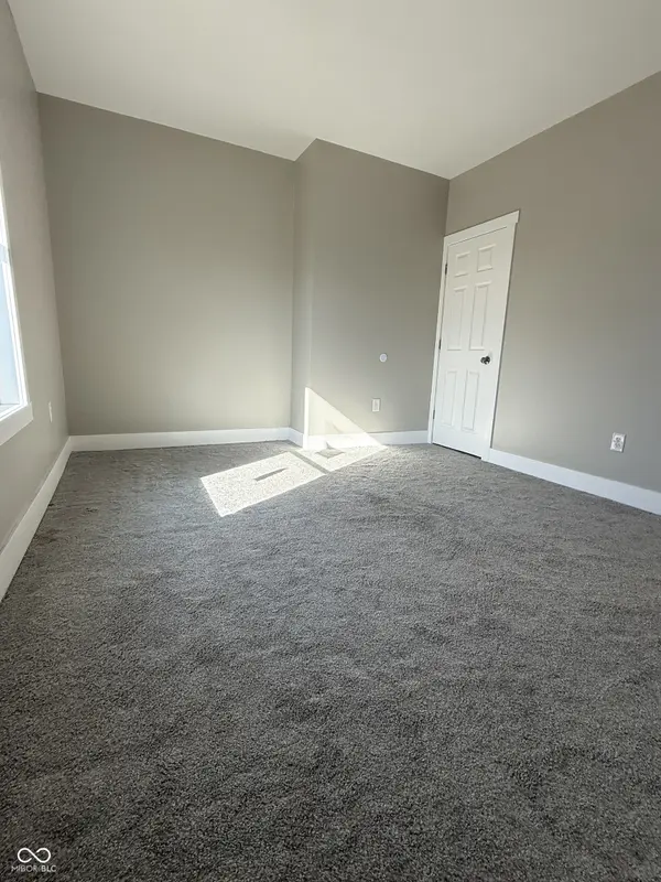 2421 N Capitol AVE, Indianapolis, IN 46208