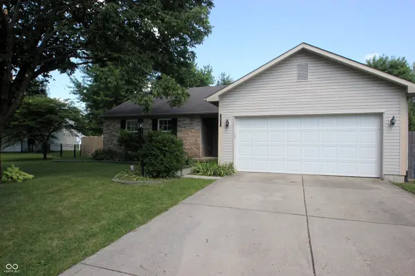 5112 Pine Hill DR, Noblesville, IN 46062