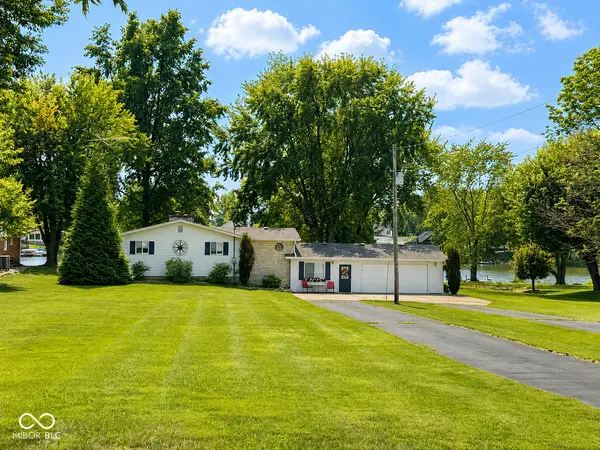 1379 NE Santee DR, Greensburg, IN 47240
