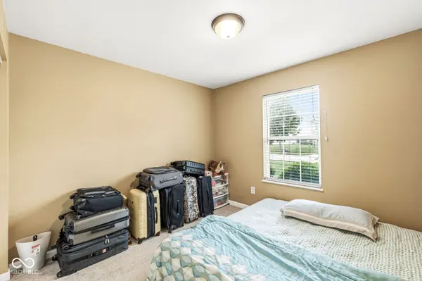 10695 Magenta DR, Noblesville, IN 46060