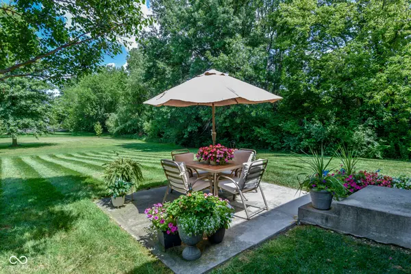8002 Wood Blaize DR, Brownsburg, IN 46112