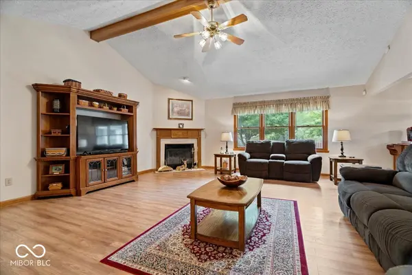 768 Robertson CT, Danville, IN 46122