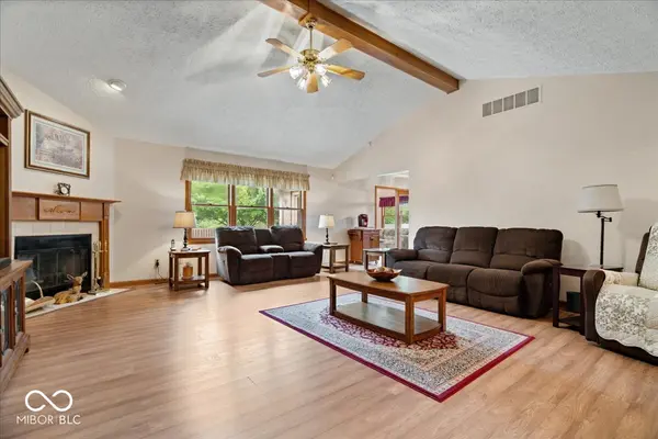 768 Robertson CT, Danville, IN 46122