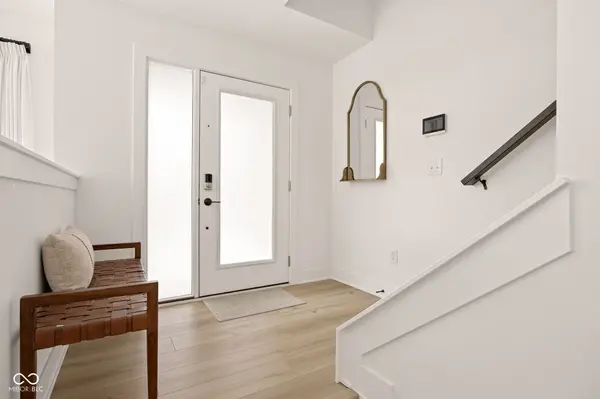 1847 Livery WAY, Indianapolis, IN 46202