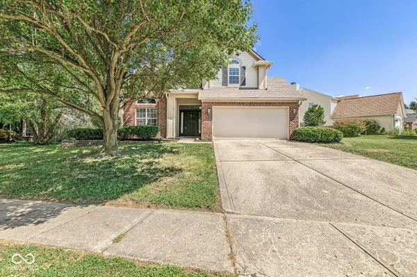 6244 Valleyview DR, Fishers, IN 46038