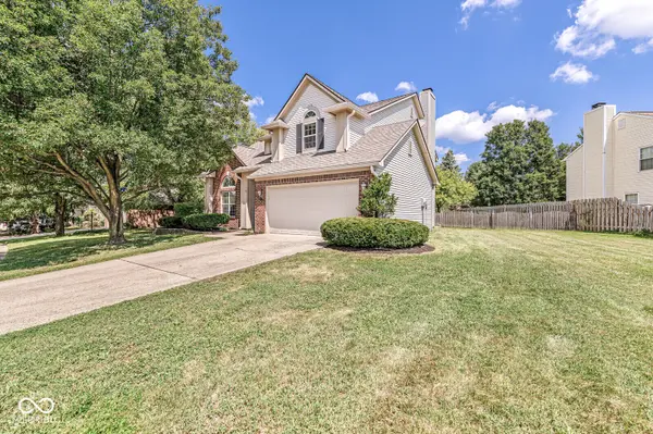 6244 Valleyview DR, Fishers, IN 46038