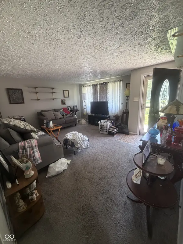 6544 Birchcrest DR, Indianapolis, IN 46241