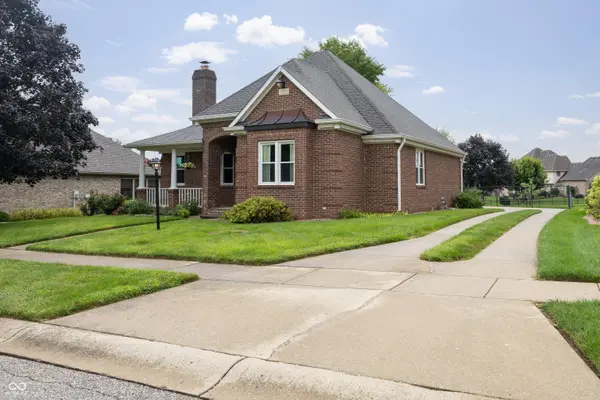 7717 Ballyshannon ST, Indianapolis, IN 46217