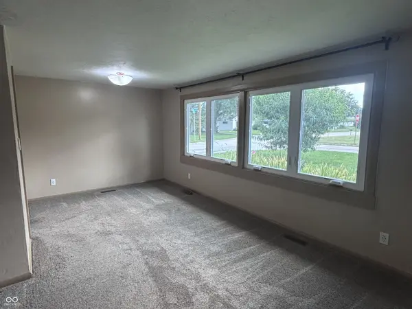 1302 Kent DR, Crawfordsville, IN 47933