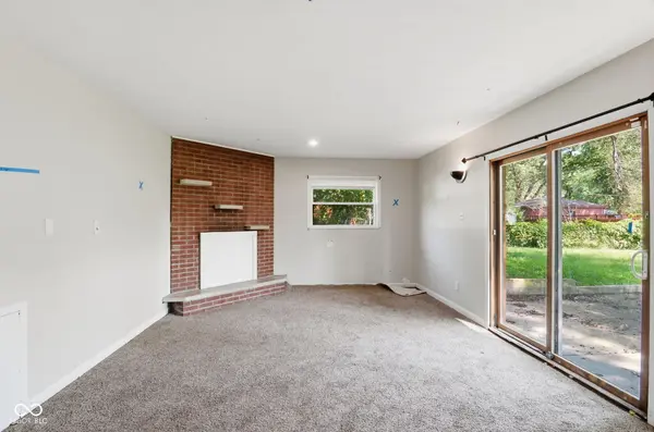 3223 Vincz DR, Indianapolis, IN 46228
