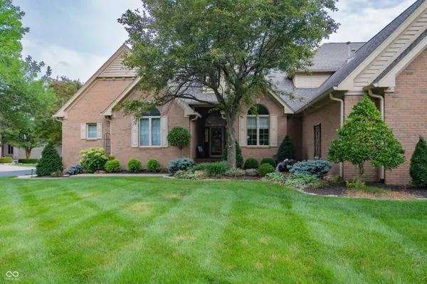 1851 Broadleaf CT, Greenwood, IN 46143