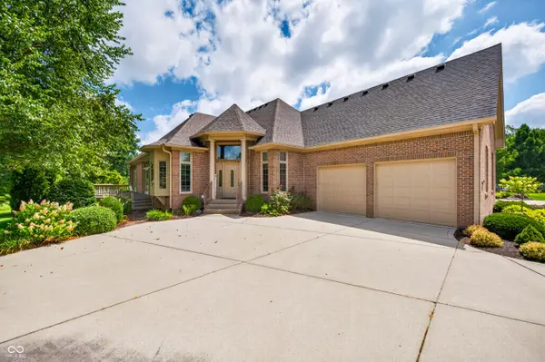 1514 Ashwood CT, Greenwood, IN 46143