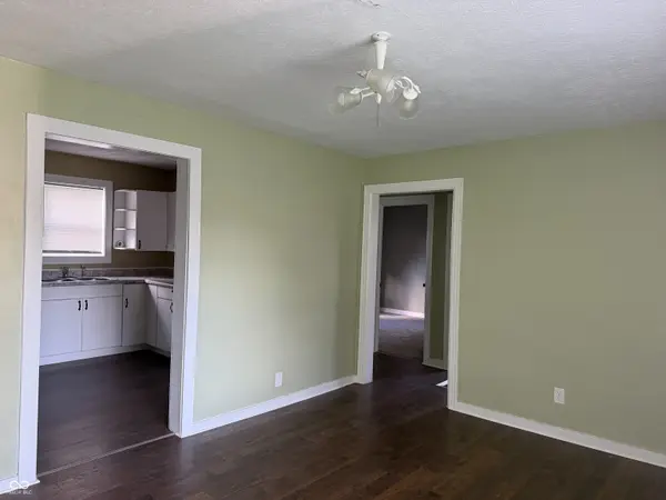 1618 W 17th ST, Anderson, IN 46016