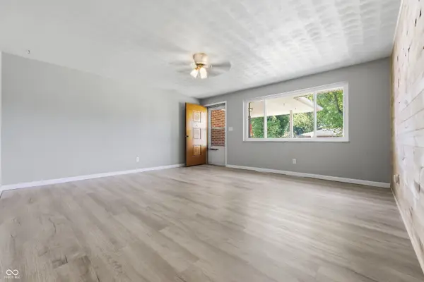 912 W 10th ST, Greensburg, IN 47240