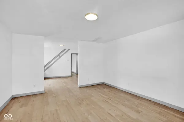 1519 English, Indianapolis, IN 46201
