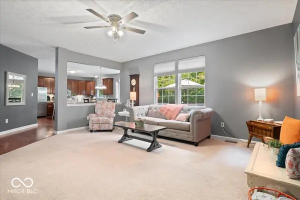 17 Markleville LN, Westfield, IN 46074