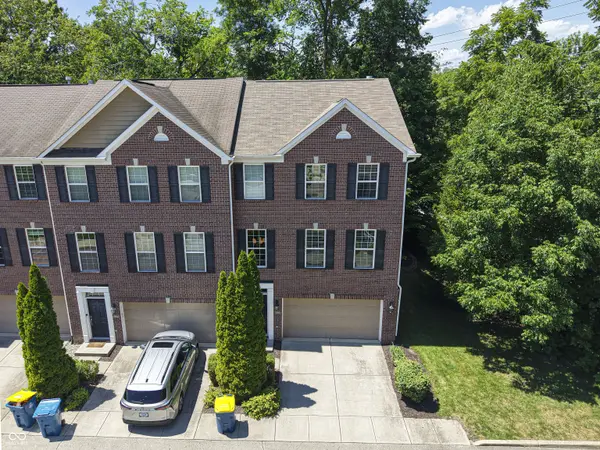 1037 Orlando ST, Carmel, IN 46032